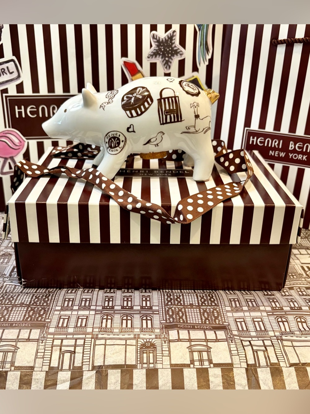 NWT HENRI BENDEL Limited Edition Henrietta Piggy Bank🐷